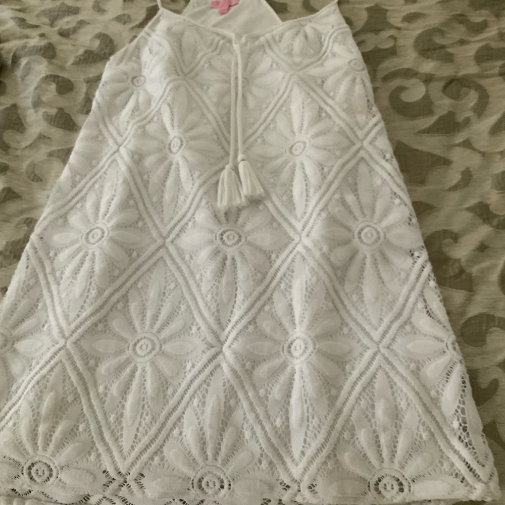 Lilly Pulitzer white mini dress excellent condition